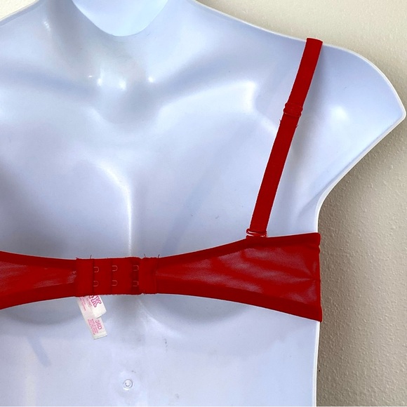 Pink Victoria's Secret Red Date Push-Up Bra - 36D - Picture 9 of 15